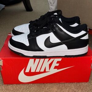 Nike Dunks (Pandas)